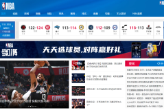 小佩顿抢断激战勇士，穆迪快攻受阻调整求突破